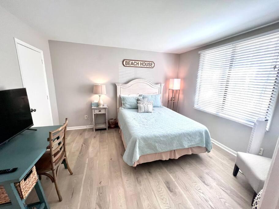 New Pics! Harbour Town 3Br/3Ba - Pool Access - Book Now Villa Хилтън Хед Айлънд Екстериор снимка